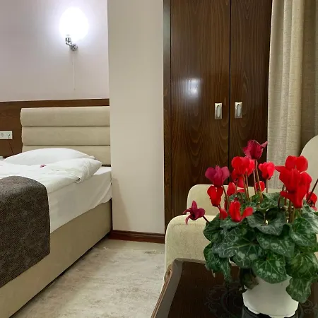 Sami Akar Saray 호텔 2*